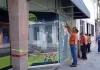 Acordonan negocio en el Centro Histórico por cristal a puntos de colapsar